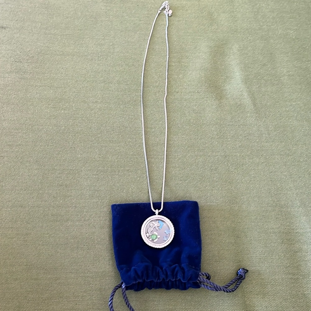 Sea Creature Glass Pendant Necklace, silver, 24” Chain, NWOT